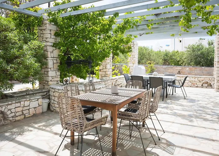 Navi B1 Brand New 2b/d In Naousa Apartment *